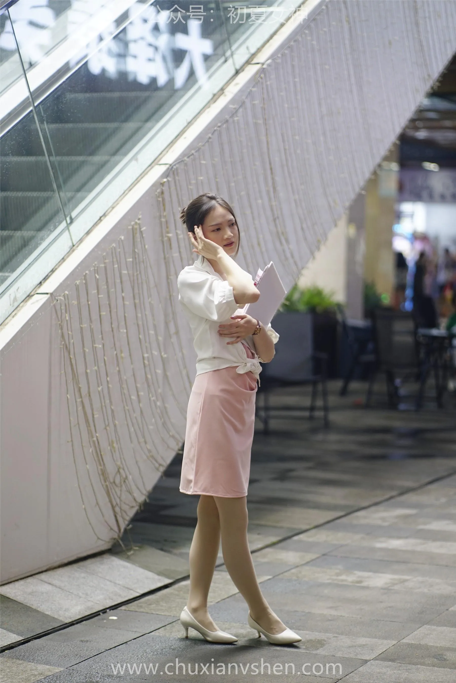 初夏女神 NO.066 大发 周末兼职 [226P]插图3